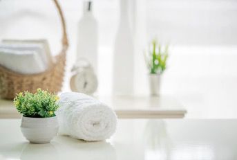 Turn Your Bathroom Into a Spa With These Tips